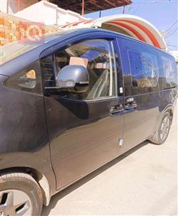 هيونداي ستاريا